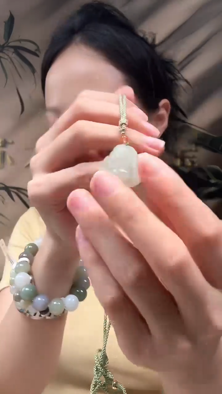 和田玉未镶嵌颈饰73/佛