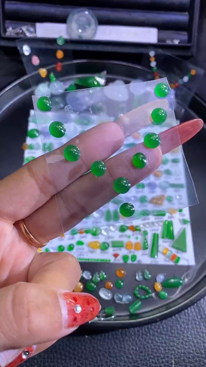 未镶嵌挂件翡翠蛋