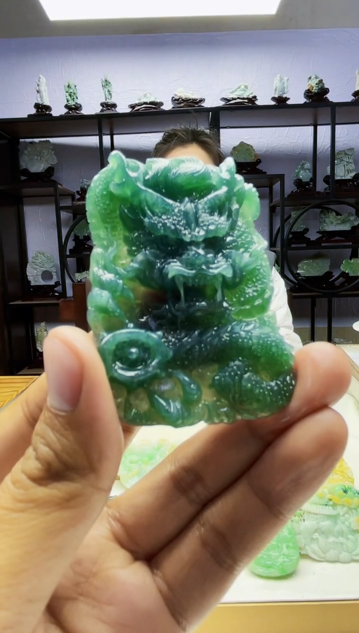 【闪购商品】定制翡翠未镶嵌毛货02220045