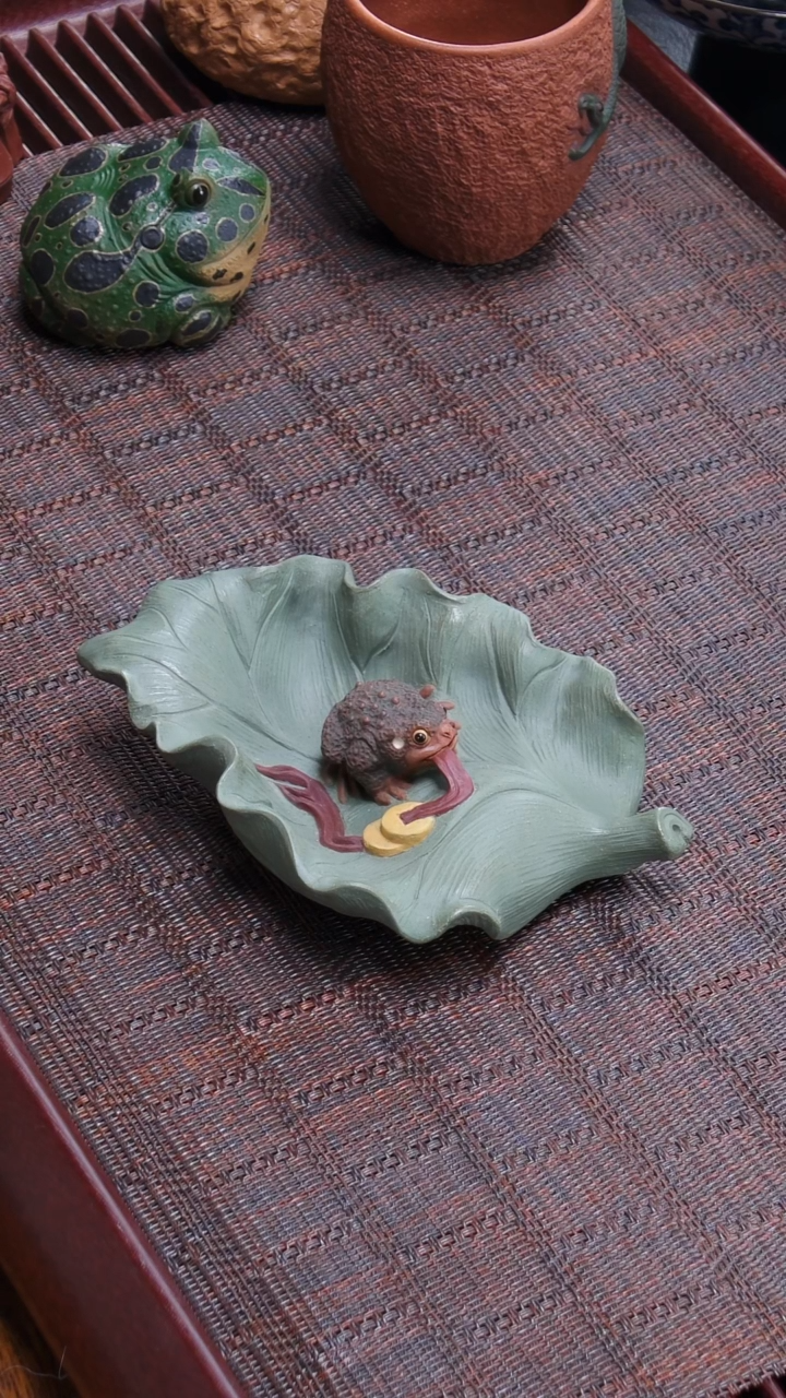 【闪购商品】紫砂茶宠子夜《一叶暴富》