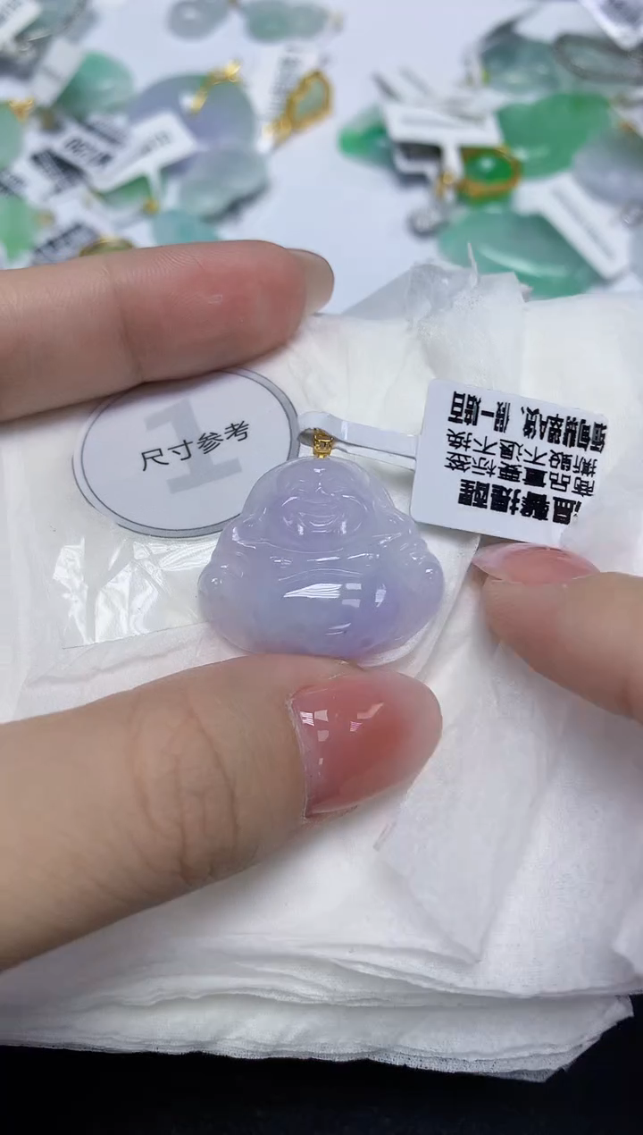 颈饰18K金镶嵌翡翠天然缅甸翡翠A货多样性发一件