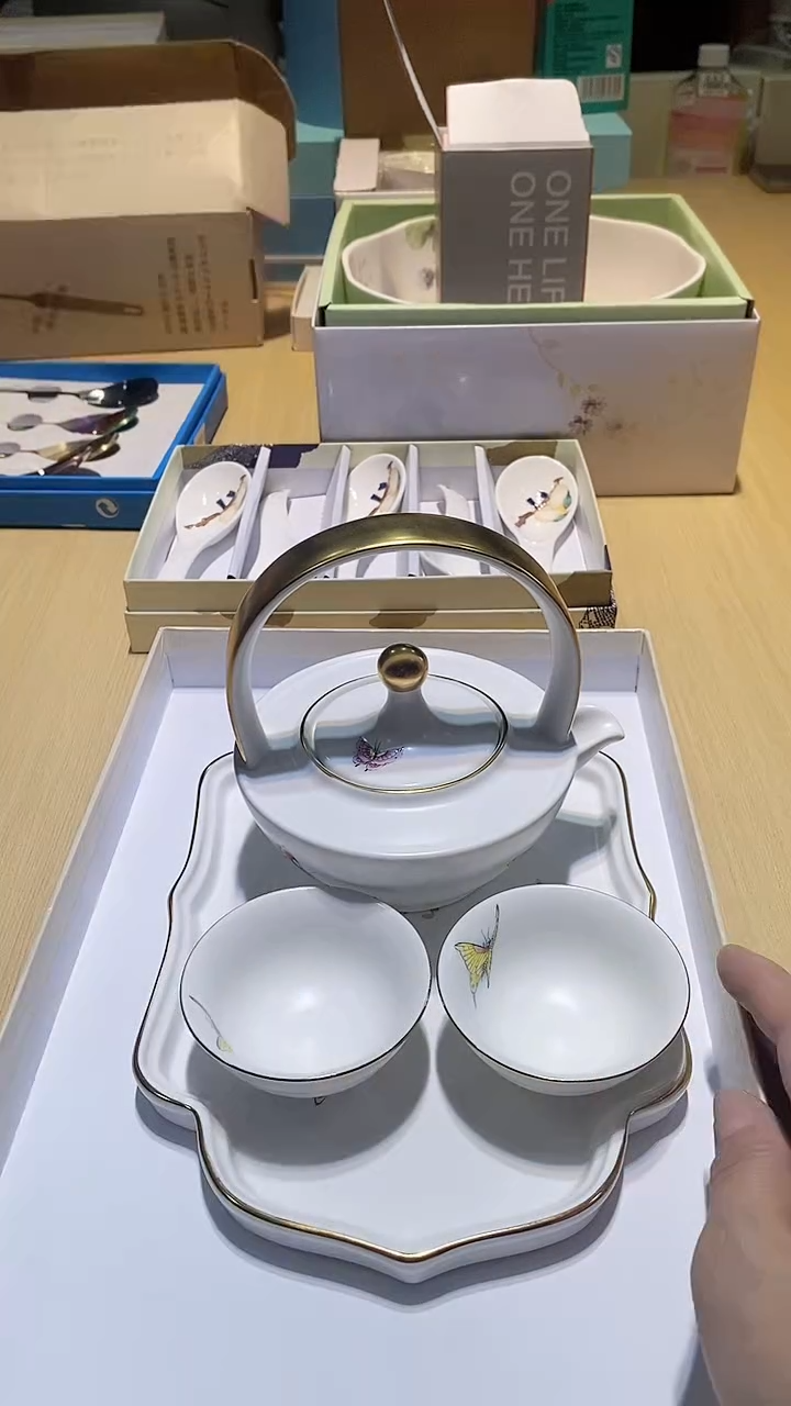 【闪购商品】瓷片锅碗瓢盆一件不剩