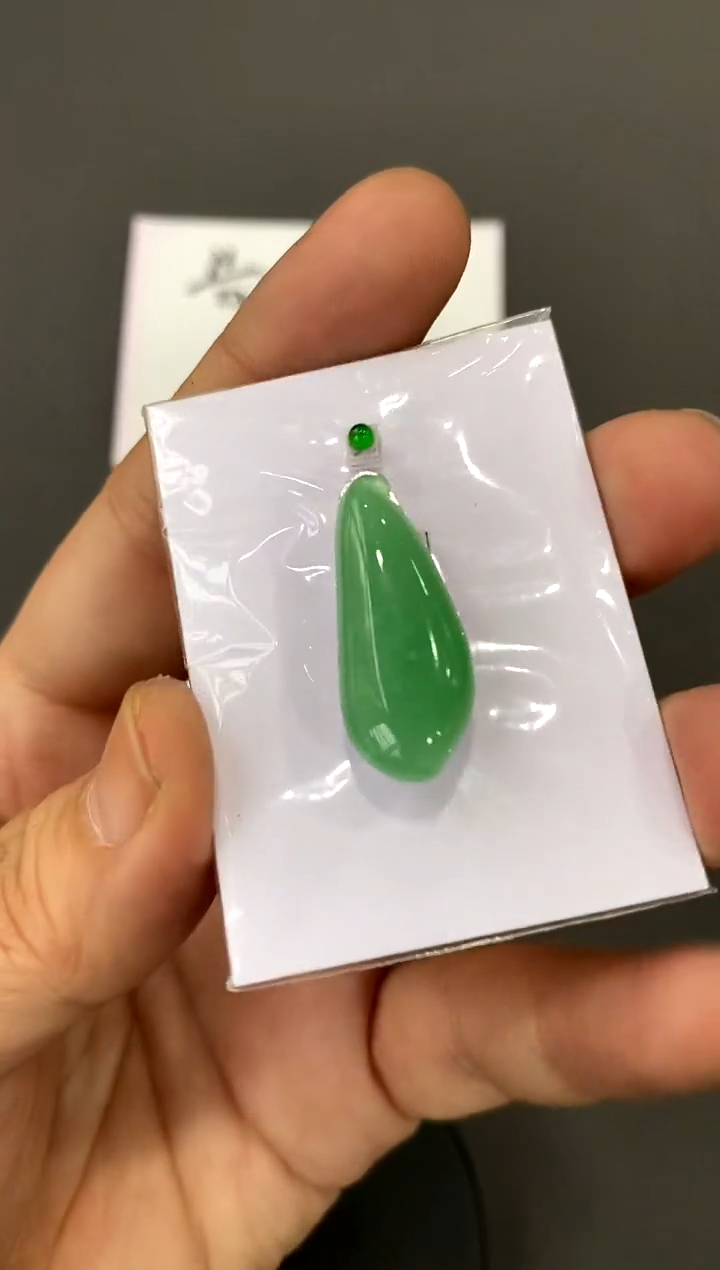 【闪购商品】定制翡翠未镶嵌挂件