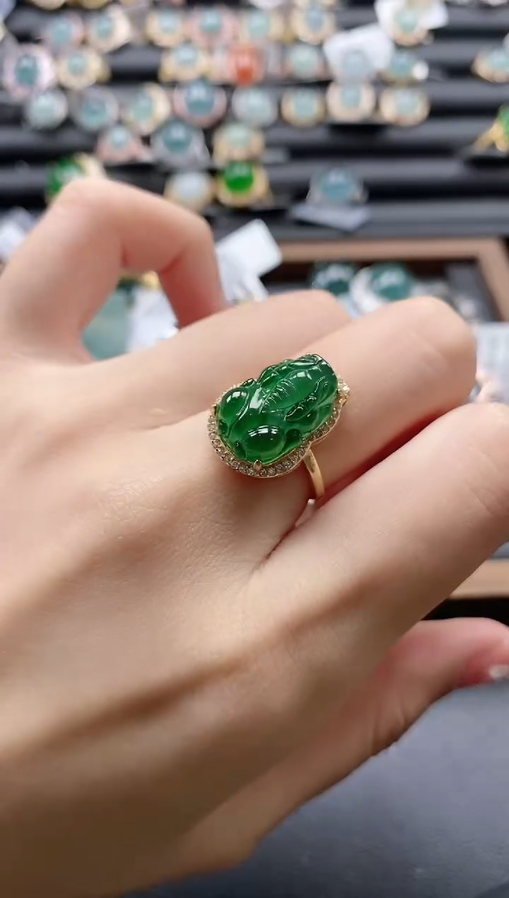 【闪购商品】翡翠戒指银S925镶嵌51511