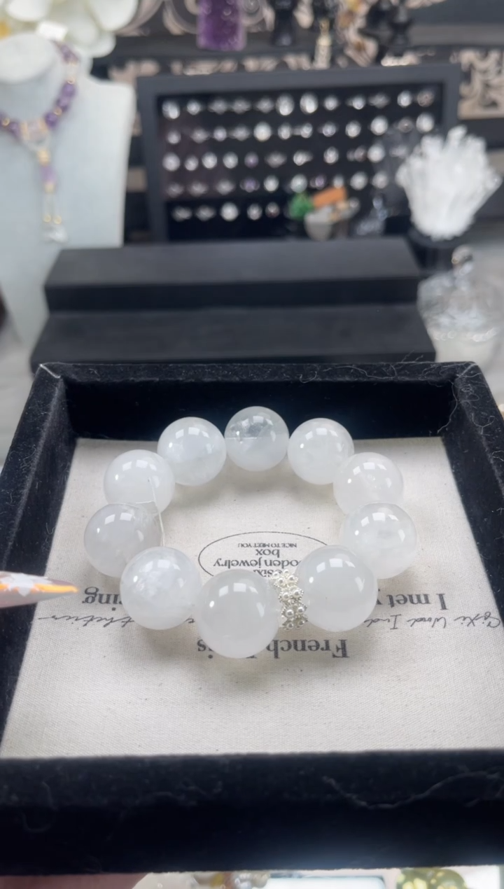 【闪购商品】水晶手链未镶嵌天然水晶 多样性发货