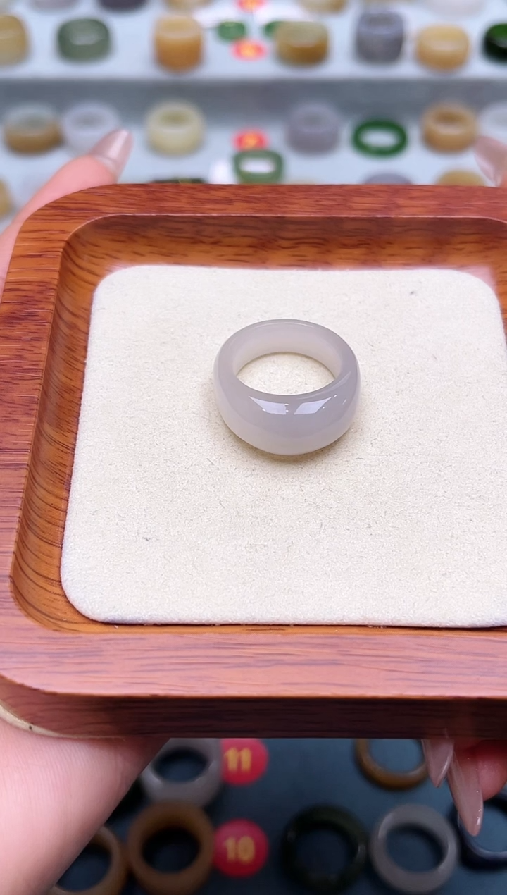 【闪购商品】和田玉戒指未镶嵌15号