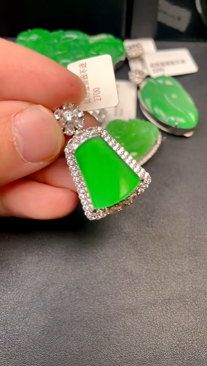 吊坠(不含链)银S925镶嵌翡翠吊坠