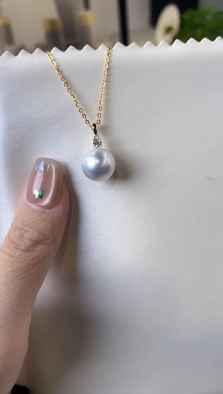 【闪购商品】海水珍珠吊坠(赠链)18K金镶嵌10-11澳白珍珠吊坠