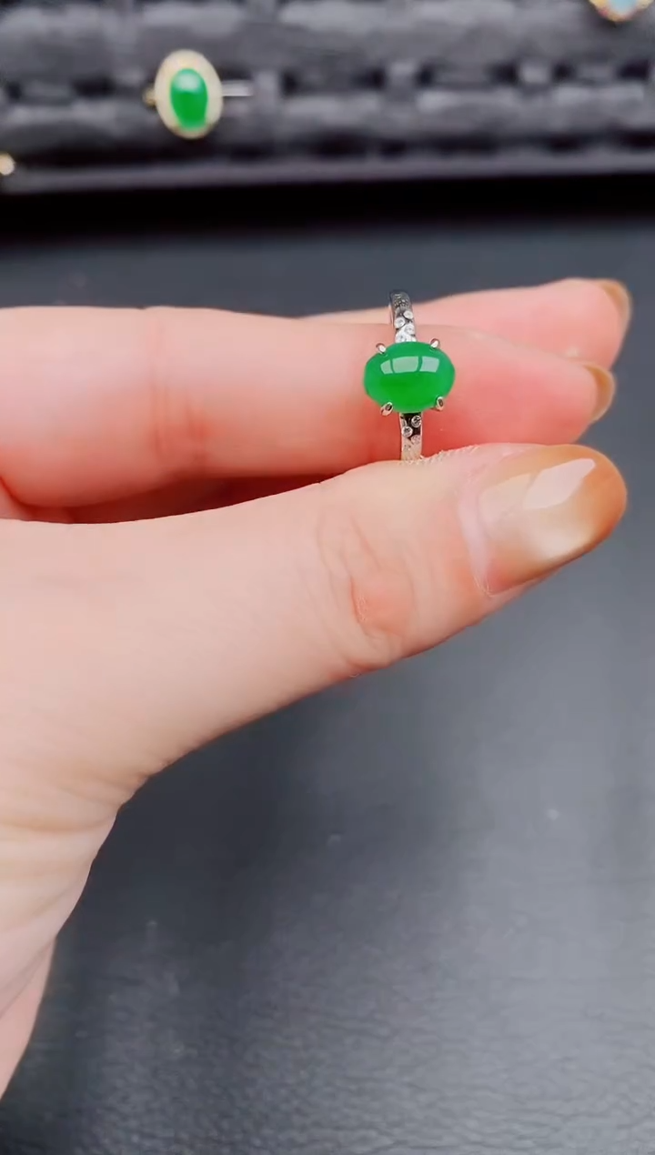 【闪购商品】翡翠戒指银S925镶嵌天然a货翡翠547