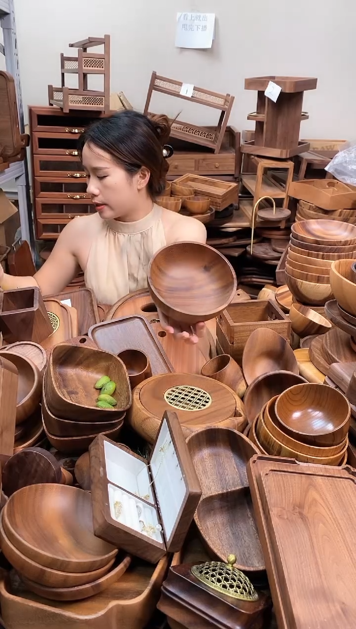    南美胡桃木碗16*7cm   