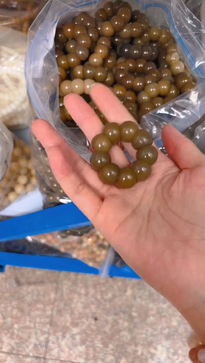 吊坠菩提根/象牙果B46   B46