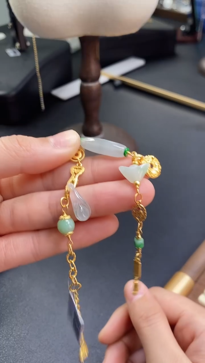 颈饰银S925镶嵌翡翠13727