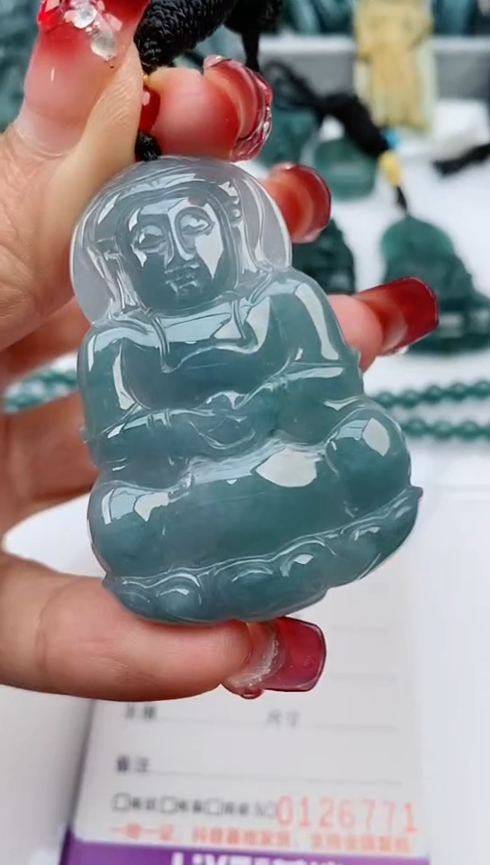 【闪购商品】翡翠颈饰未镶嵌             