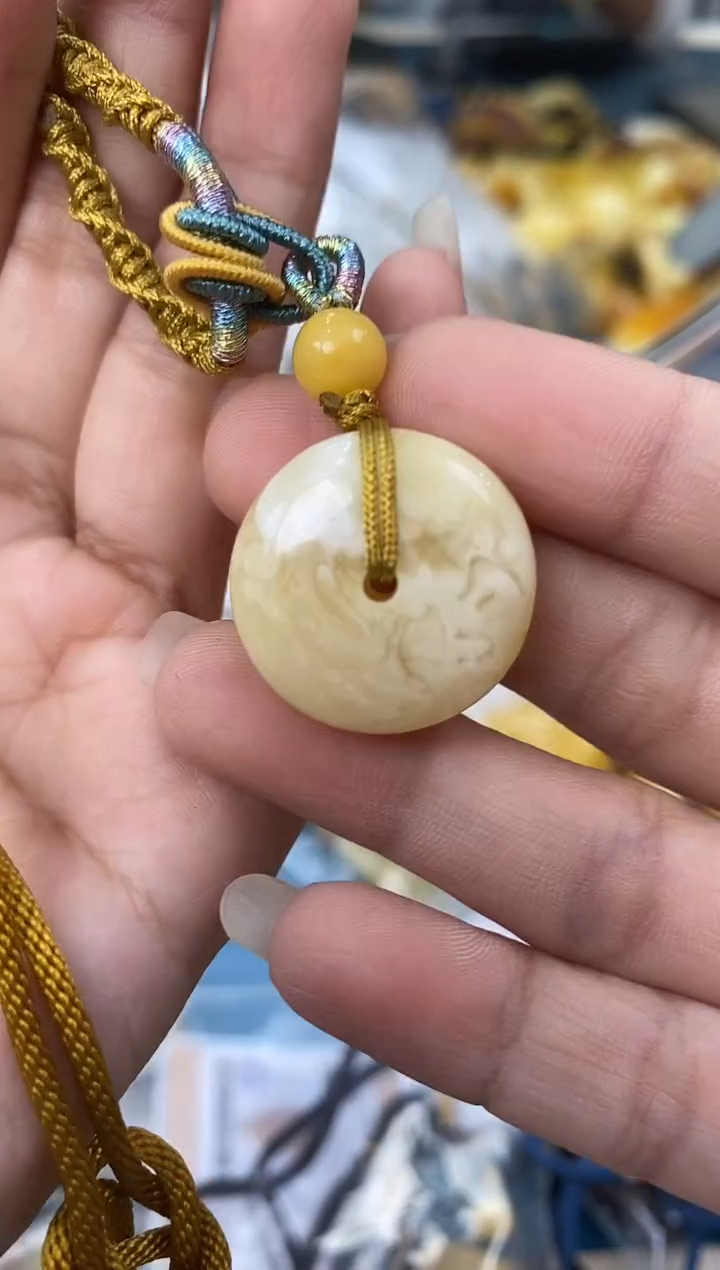 未镶嵌琥珀裸石天然琥珀蜜蜡