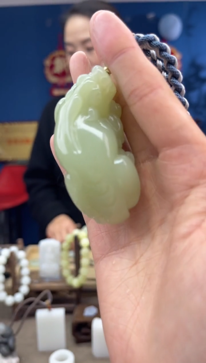 【闪购商品】和田玉颈饰未镶嵌1