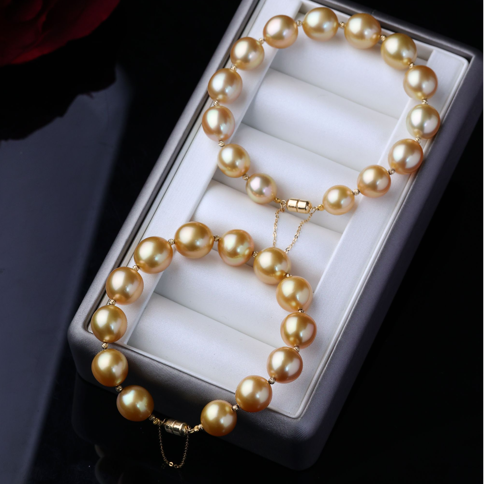 海水珍珠南洋金珠手链9-10mm浓金18K金手串送妈妈礼物多样性发一