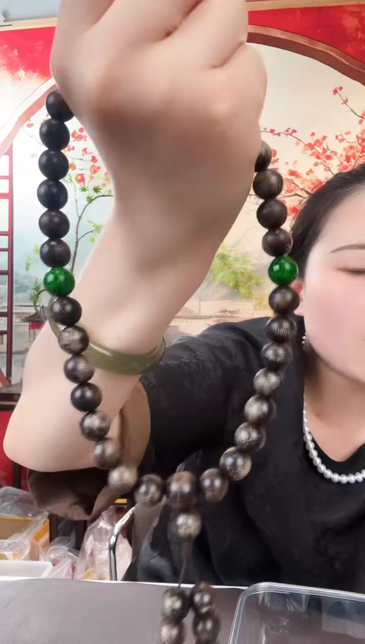 推荐款木质圆珠手持