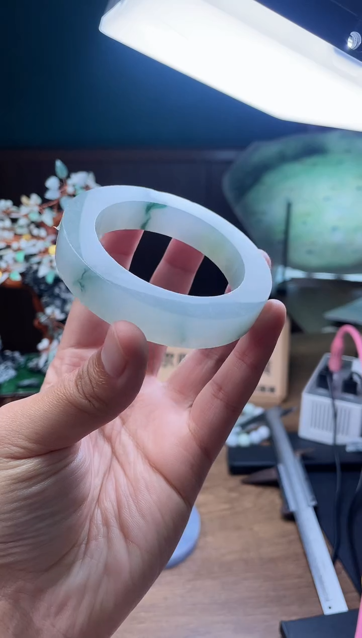 【闪购商品】定制翡翠手镯未镶嵌定制