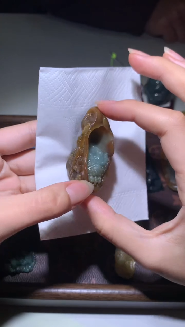 【闪购商品】定制翡翠未镶嵌毛货-不退不换