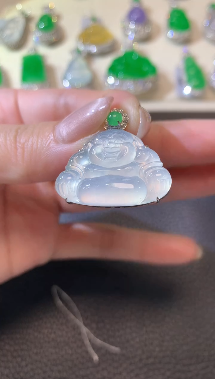 【闪购商品】翡翠吊坠(不含链)18K金镶嵌A42