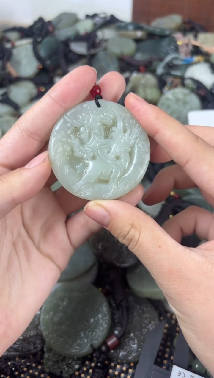 【闪购商品】和田玉颈饰未镶嵌1