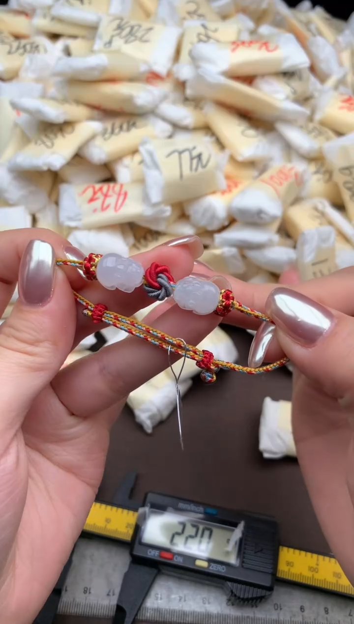 【闪购商品】翡翠手绳未镶嵌一