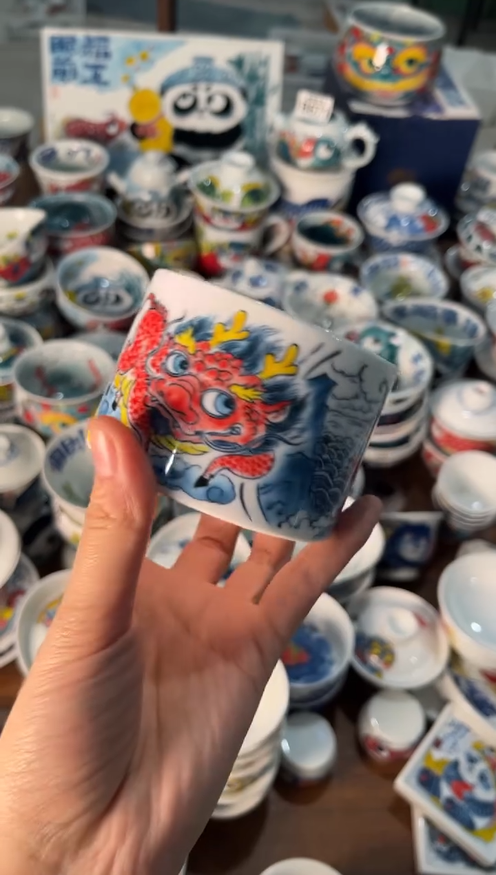 陶瓷昨明景德镇陶瓷：冰桶杯