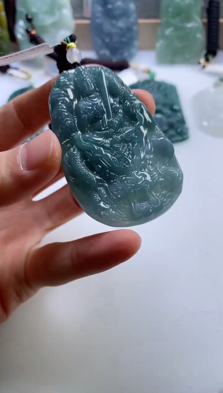 【闪购商品】翡翠挂件未镶嵌