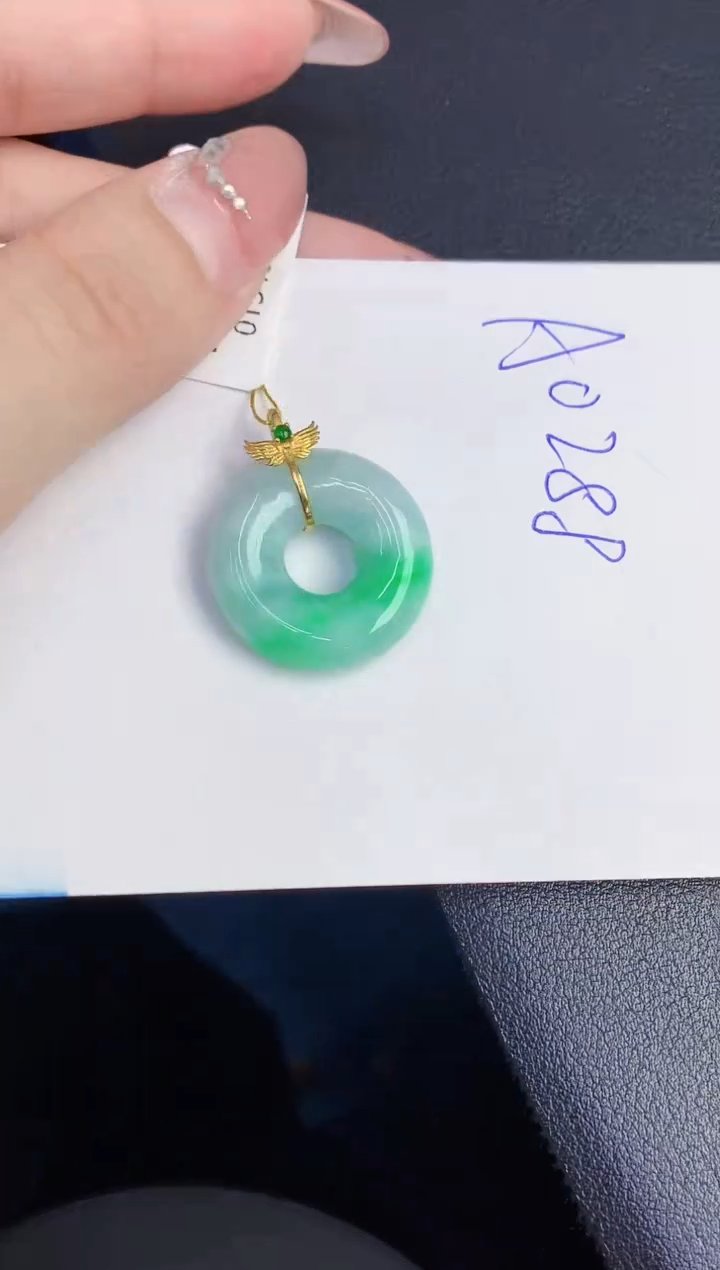 【闪购商品】翡翠颈饰18K金镶嵌00000000000