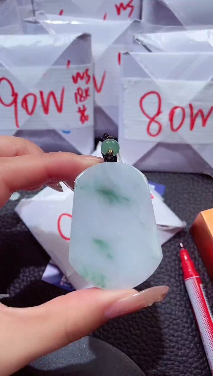 颈饰未镶嵌翡翠33