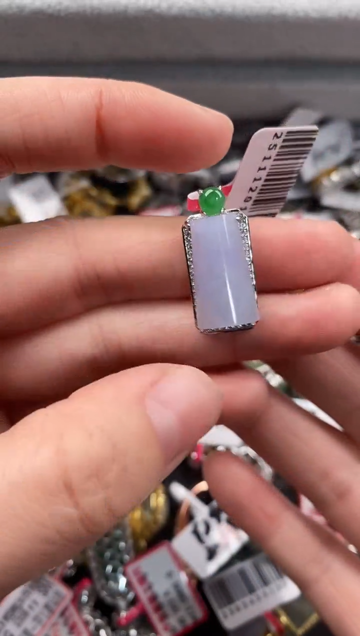 银S925镶嵌戒指翡翠777           41