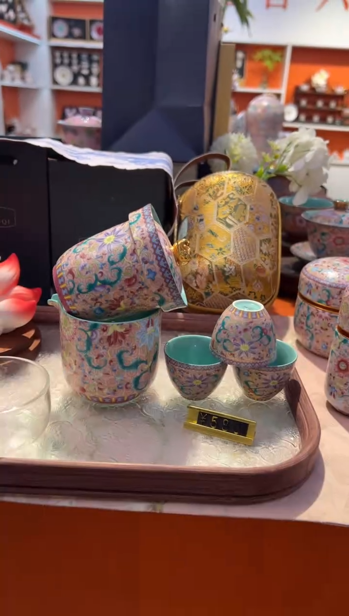 瓷片小乔闪购链接