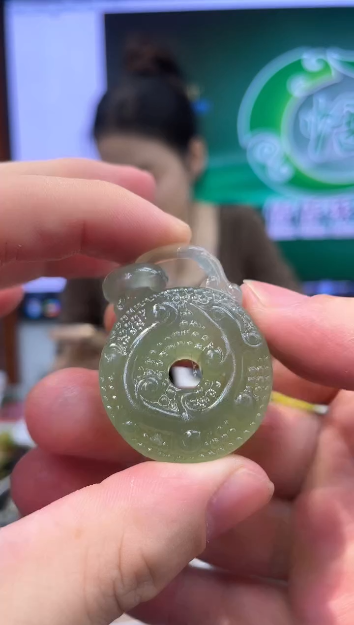 【闪购商品】岫玉吊坠未镶嵌·