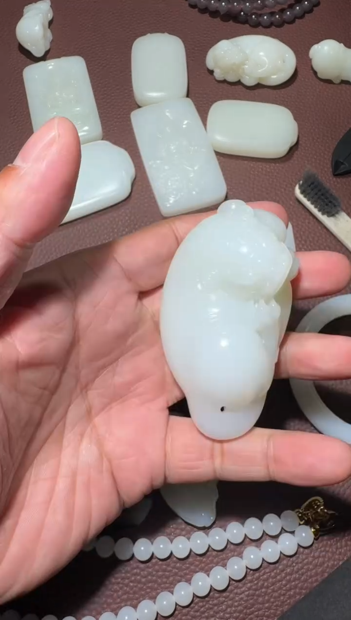 【闪购商品】和田玉貔貅未镶嵌和田玉