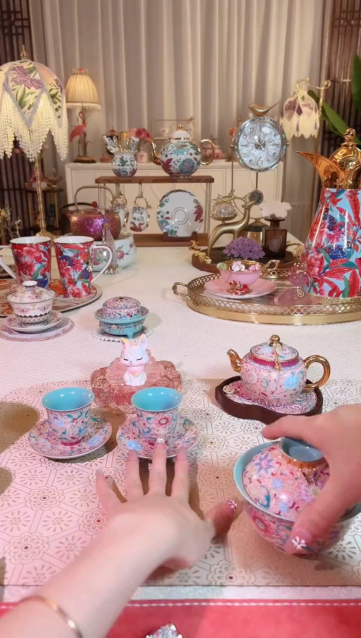 【闪购商品】瓷花开盛世 二才 220ml