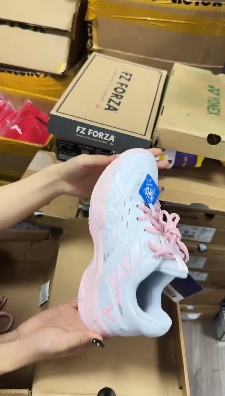 12 正品微瑕 8500CLS 37码