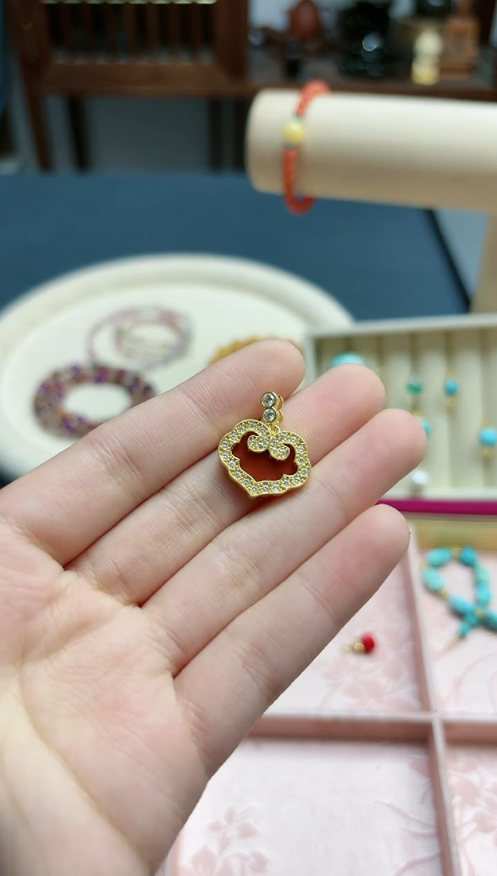 【闪购商品】玛瑙/玉髓吊坠18K金镶嵌18k金玛瑙吊坠*1 MY赠链