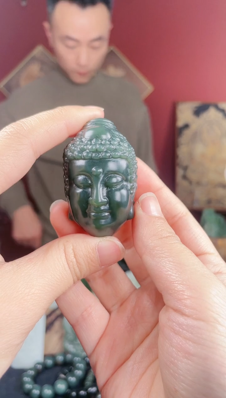 【闪购商品】和田玉颈饰未镶嵌且末蓝带糖佛魔