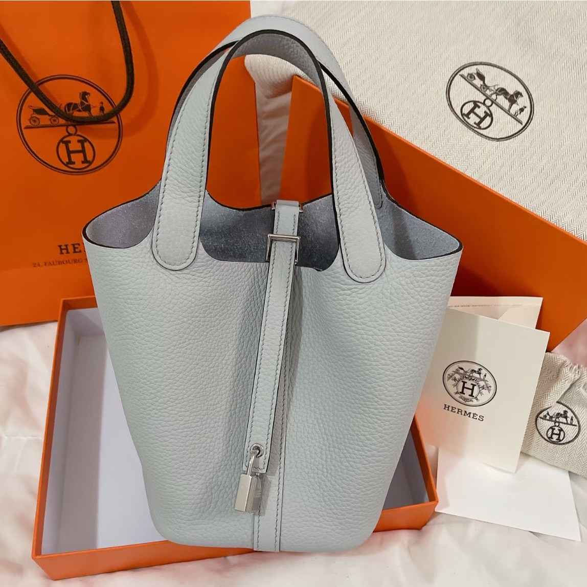 全新未使用 Hermes/爱马仕 【小花念念】菜篮子 圣杯蓝 TC皮 W刻包