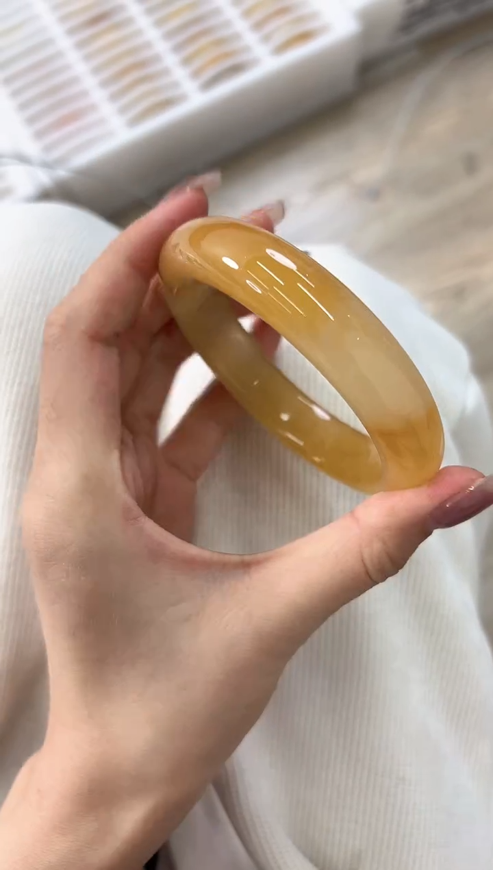 未镶嵌手镯石英质玉207-60HU