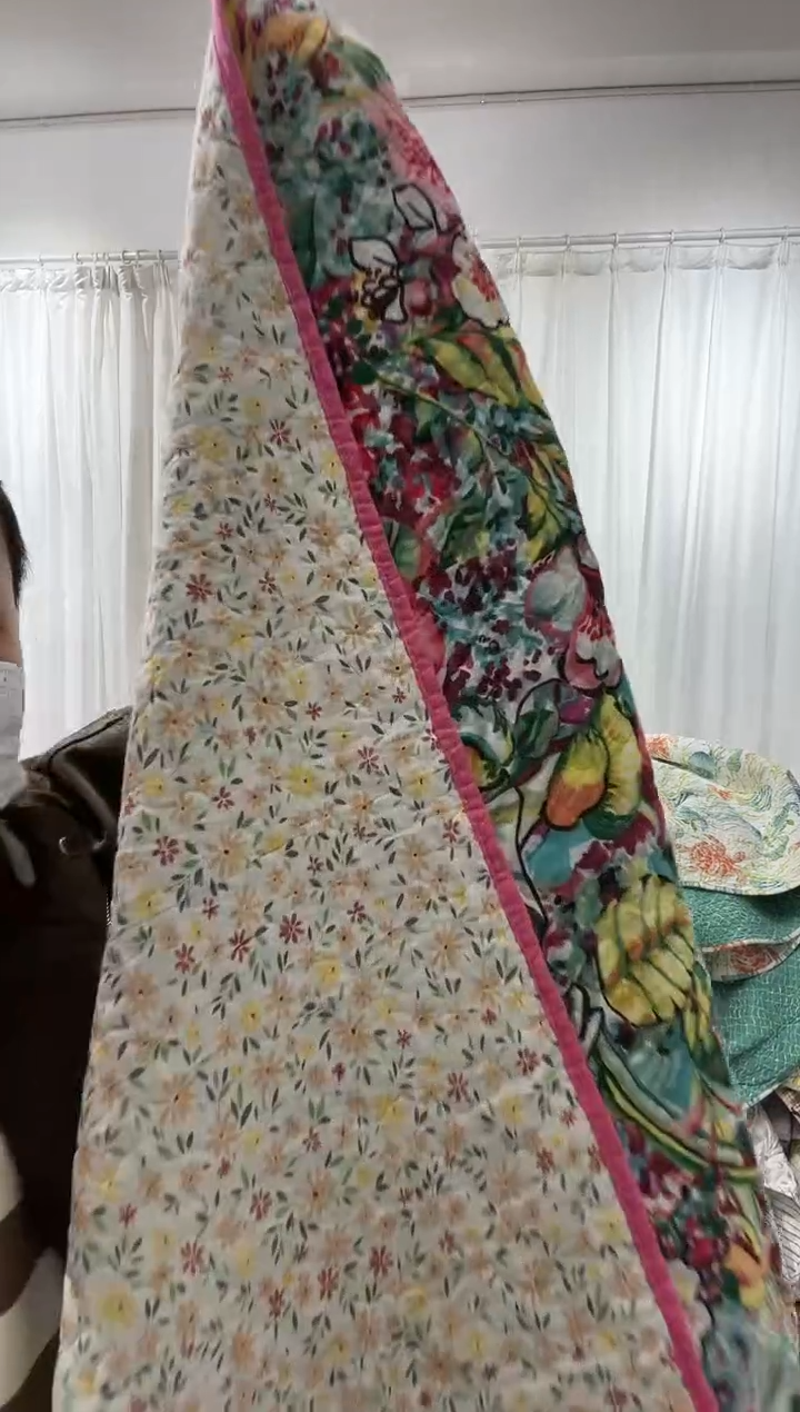 棉130*130纯棉床盖82号微瑕