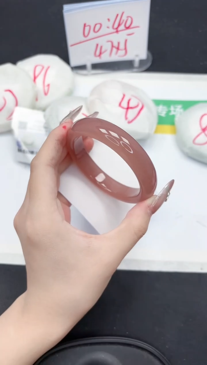 【闪购商品】石英质玉手镯未镶嵌155-59.5