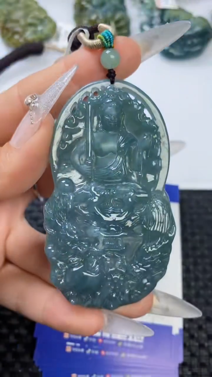 【闪购商品】翡翠颈饰未镶嵌111111111111111