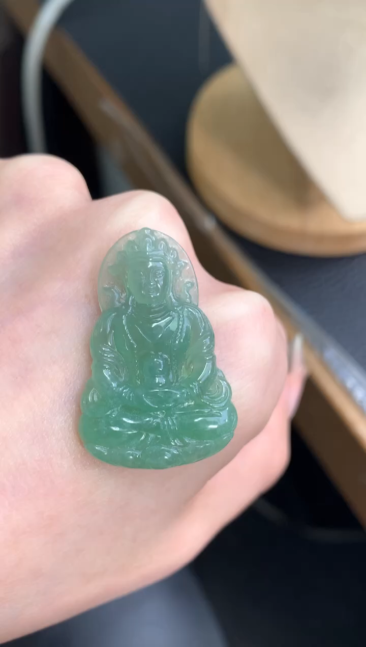 未镶嵌定制翡翠度母