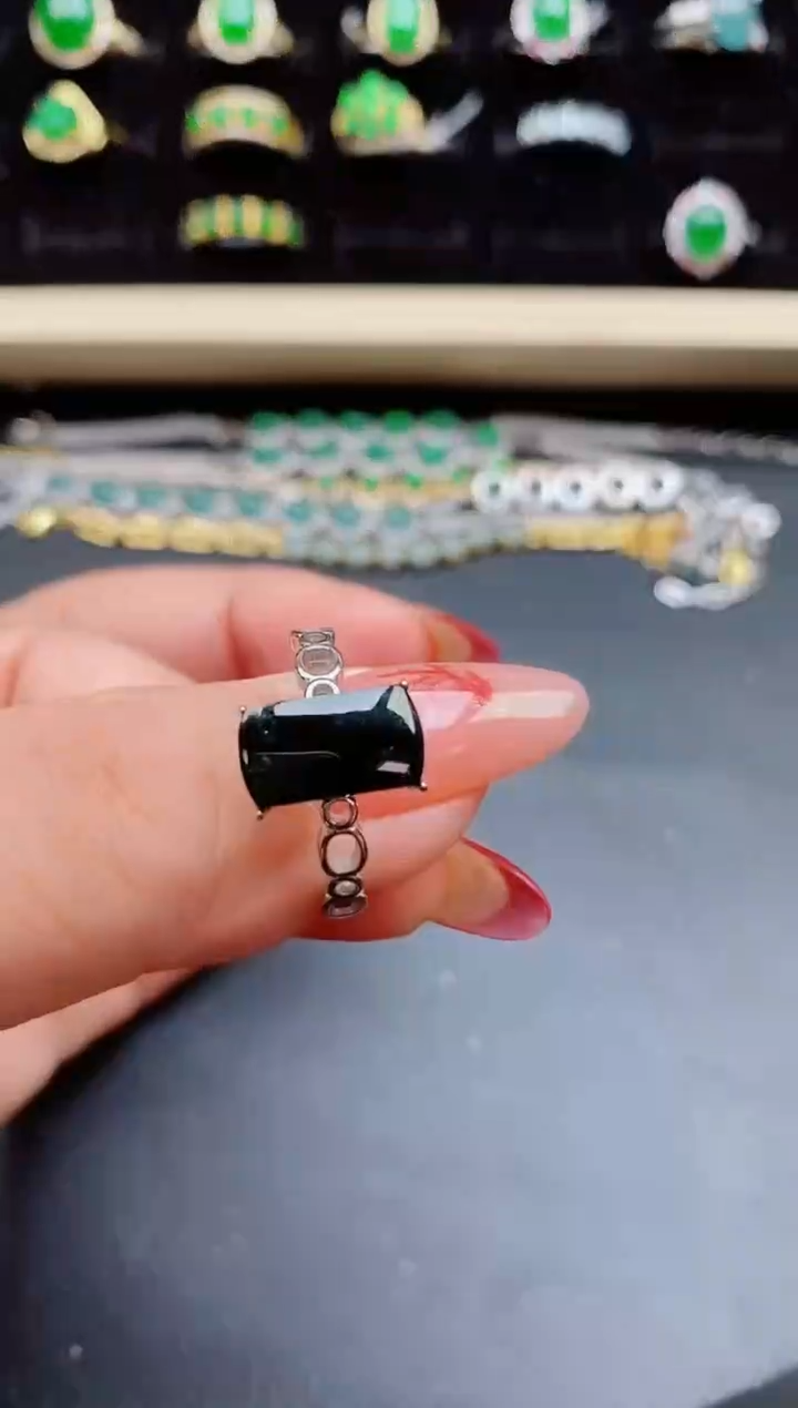 【闪购商品】翡翠戒指银S925镶嵌321321