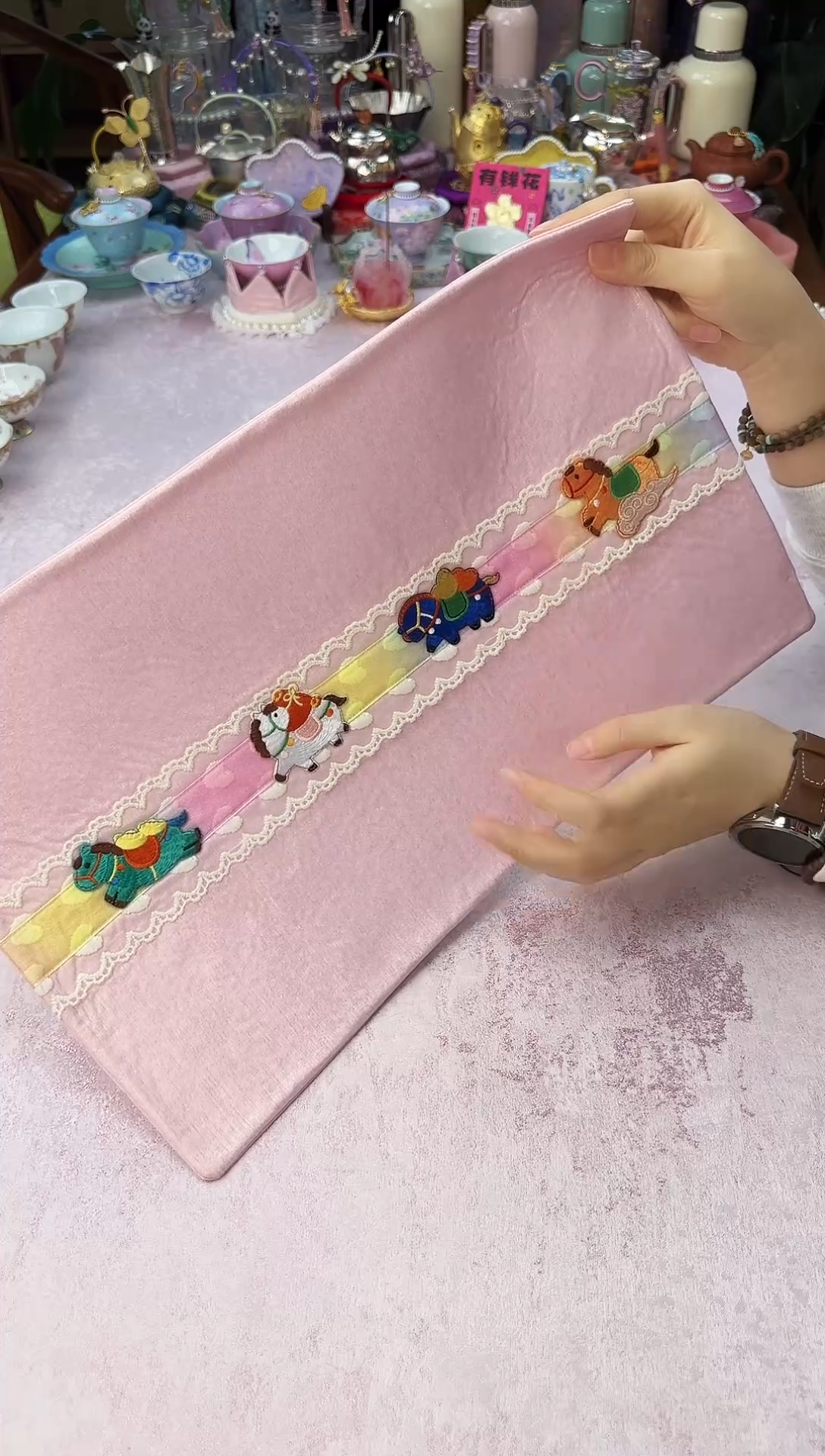 83 粉色彩虹小马茶席