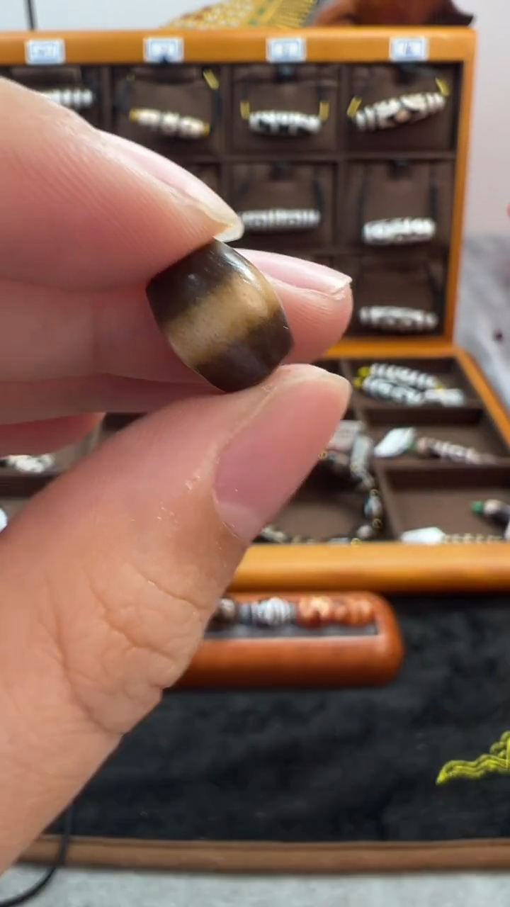 玛瑙/玉髓（覆膜）颈饰未镶嵌86.（微瑕随机发货）