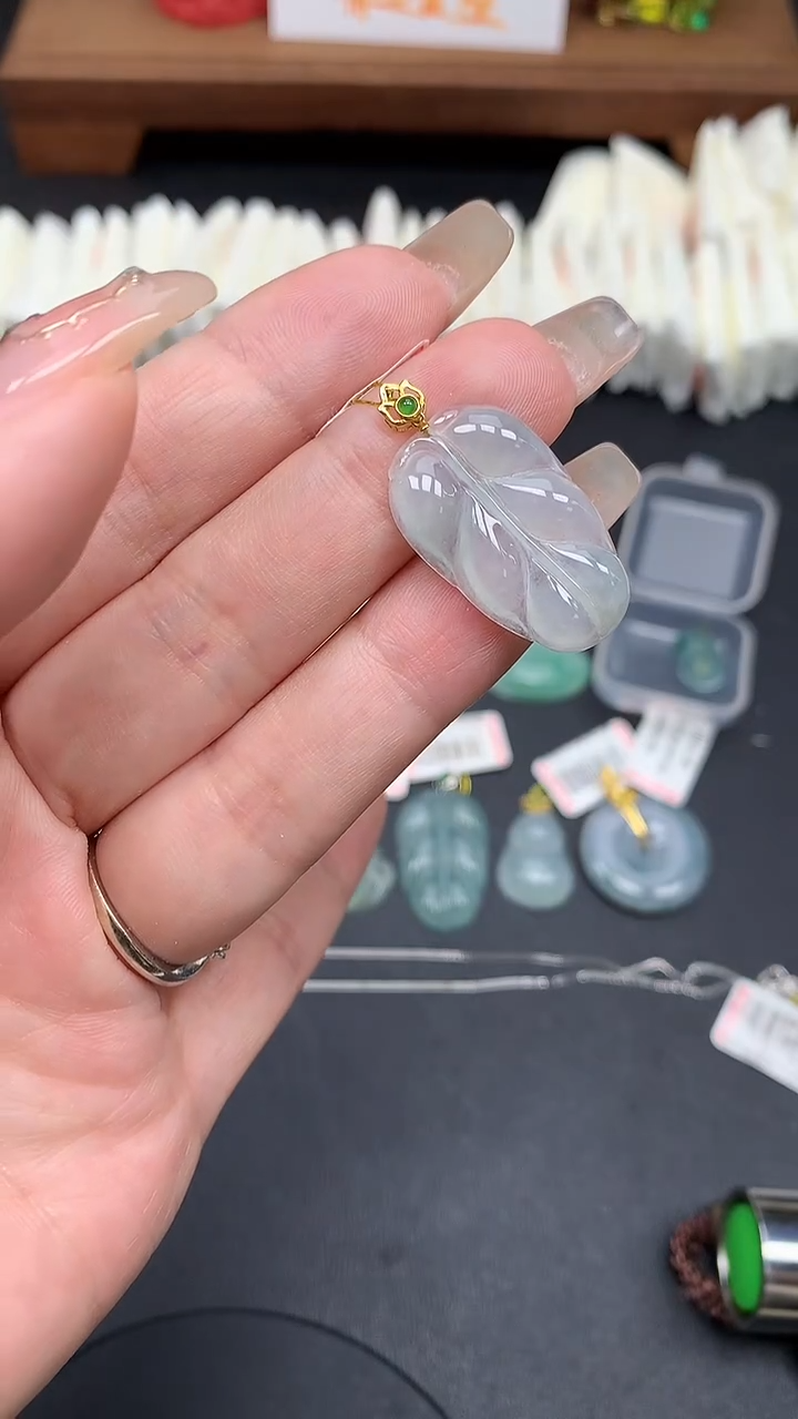 【闪购商品】翡翠18K金镶嵌吊坠(不含链)MS160783