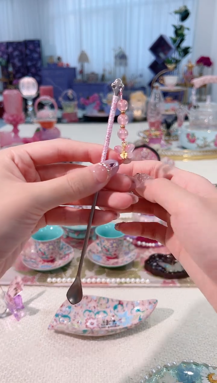 粉色绑绳茶拨----流苏