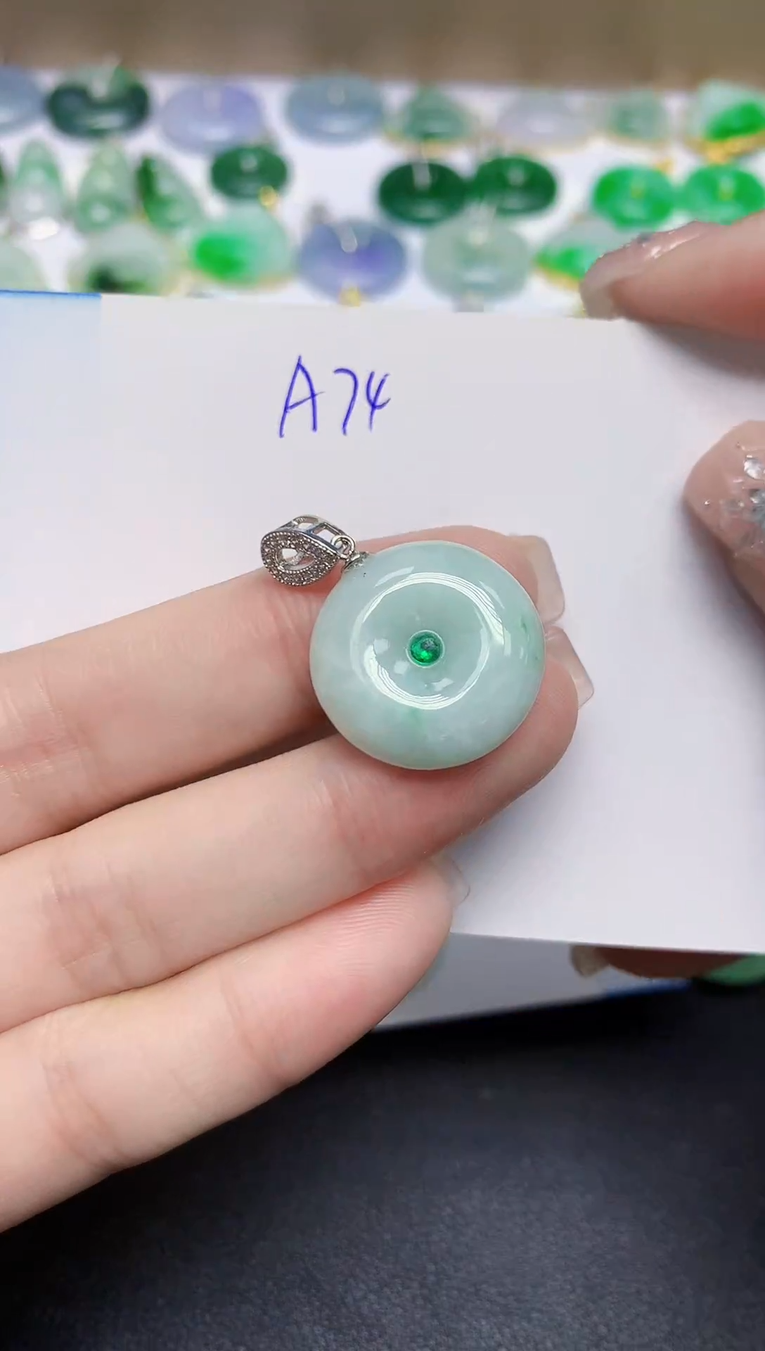 颈饰未镶嵌翡翠天然缅甸翡翠A货翡翠百元以上9元证书费自理